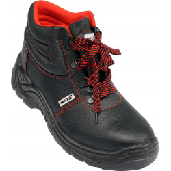 Work boots size 42 TRAT...