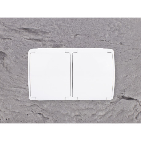 Koala gniazdo podwÓJNE 2x2P+Z natynkowe białe z klapką 162-01 VIPLAST