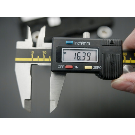 Suwmiarka elektroniczna 150mm Vorel