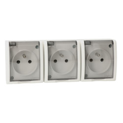 Aquarius 3gang grounded...