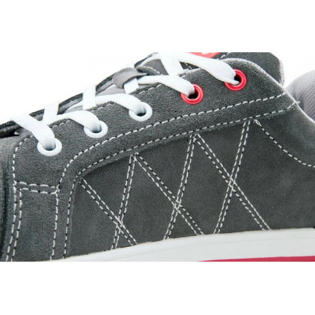 Półbuty L3040742 zamszowe rozm.42 LAHTI PRO